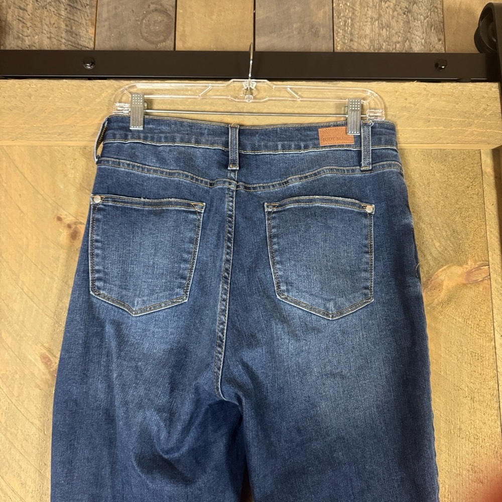 Judy Blue high rise Cool Denim boyfriend denim jeans Size 9 / 29 - Picture 9 of 15
